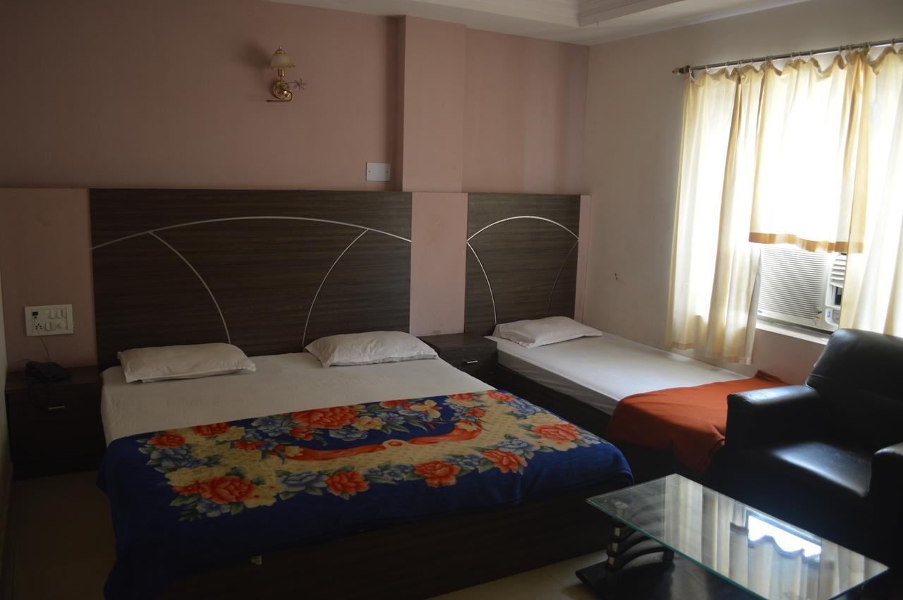 Hotel City Palace Brahmapur Pokoj fotografie