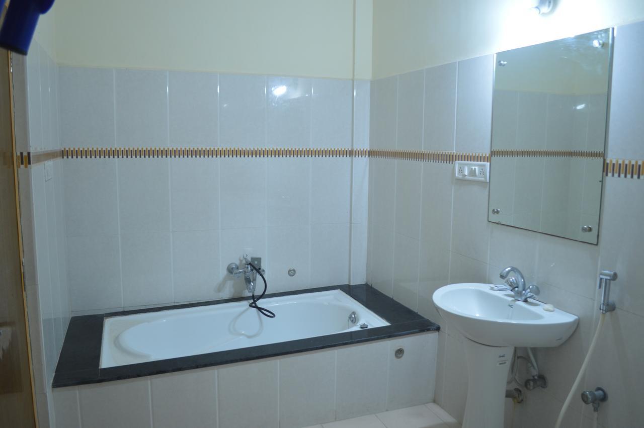 Hotel City Palace Brahmapur Pokoj fotografie