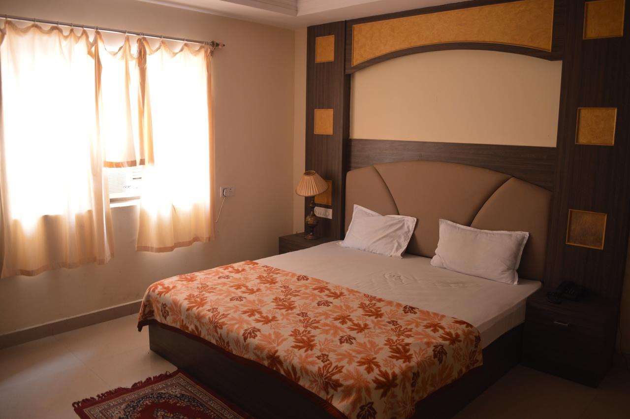 Hotel City Palace Brahmapur Pokoj fotografie